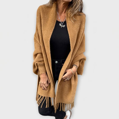 FERNLEIGH KNITTED FRINGE WRAP