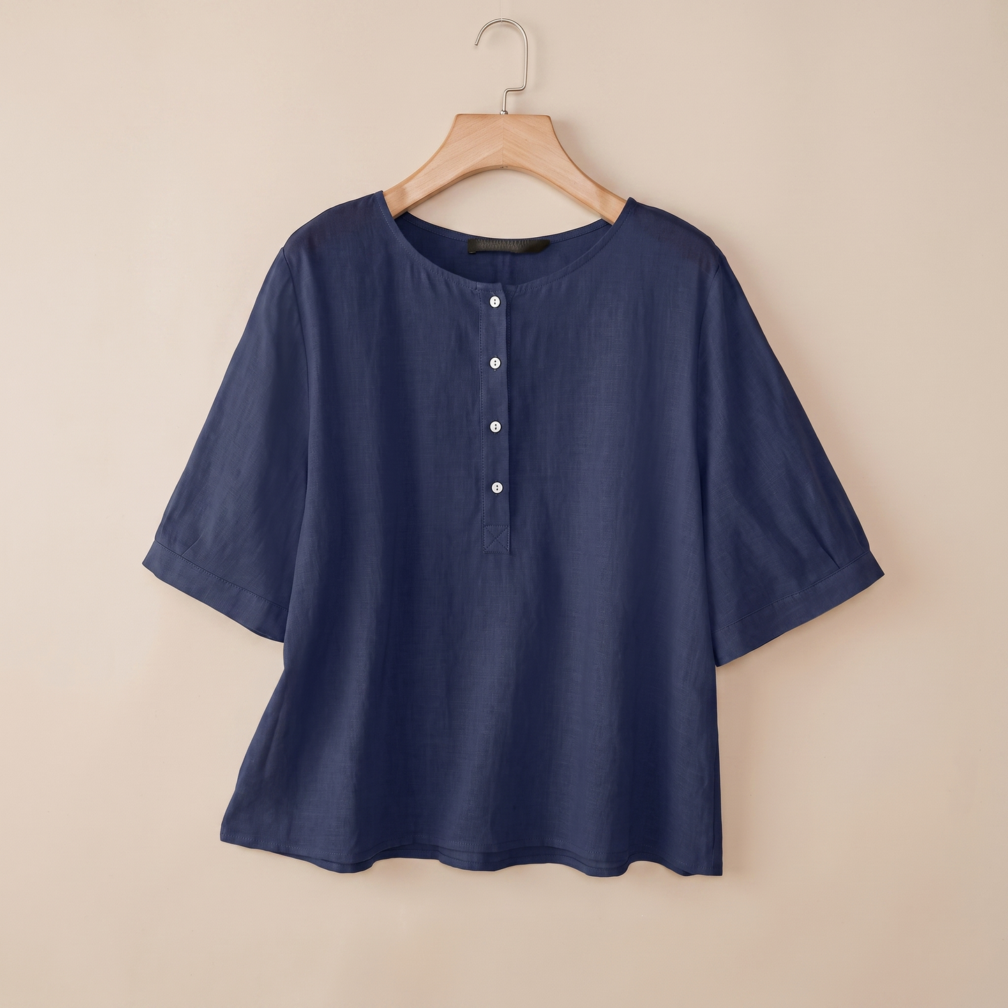 ELLACOMBE SHORT-SLEEVE BUTTON BLOUSE