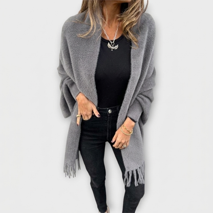 FERNLEIGH KNITTED FRINGE WRAP