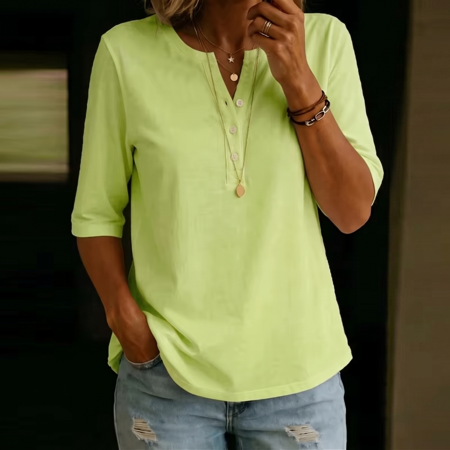 AVELINE CLASSIC O-NECK TOP