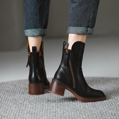 SELENE ANKLE BOOTS