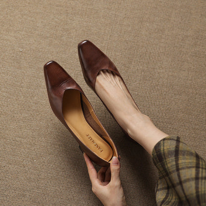 LIVIA LUXE PUMPS