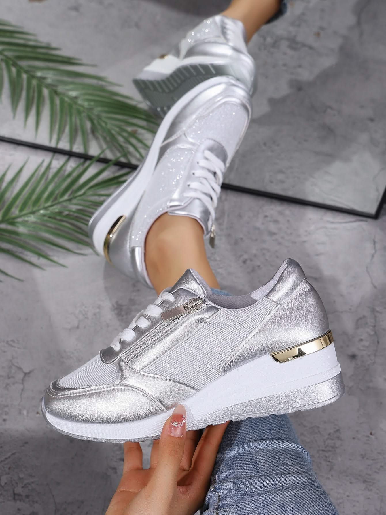 AMELIA COMFORT STEP TRAINERS