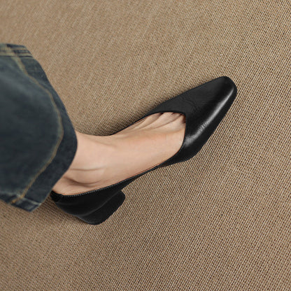 LIVIA LUXE PUMPS