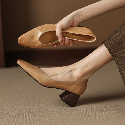 LIVIA LUXE PUMPS