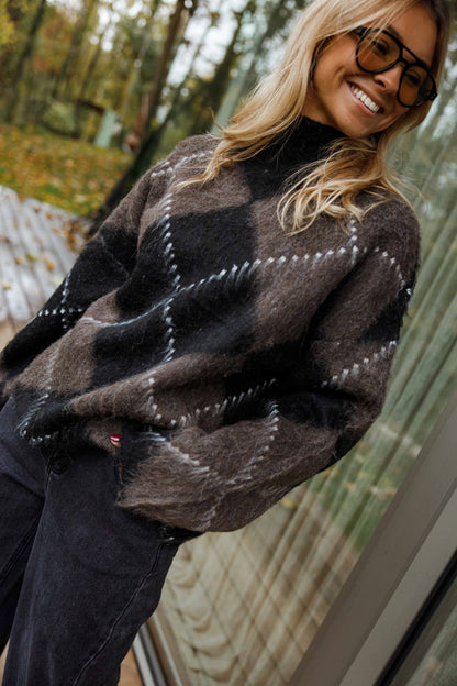 ELODIE CHECKERED KNIT SWEATER