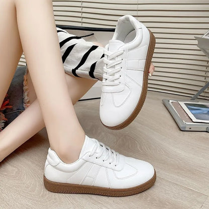 SOLE MUSE SNEAKERS