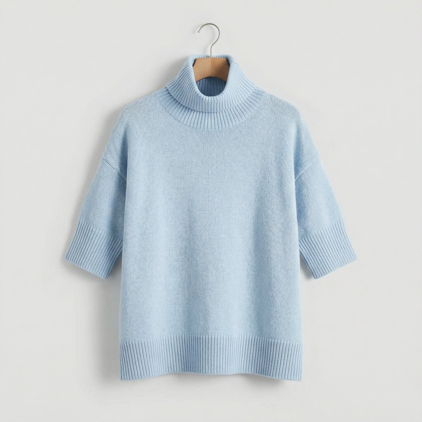 ARIA OVERSIZED TURTLENECK SWEATER