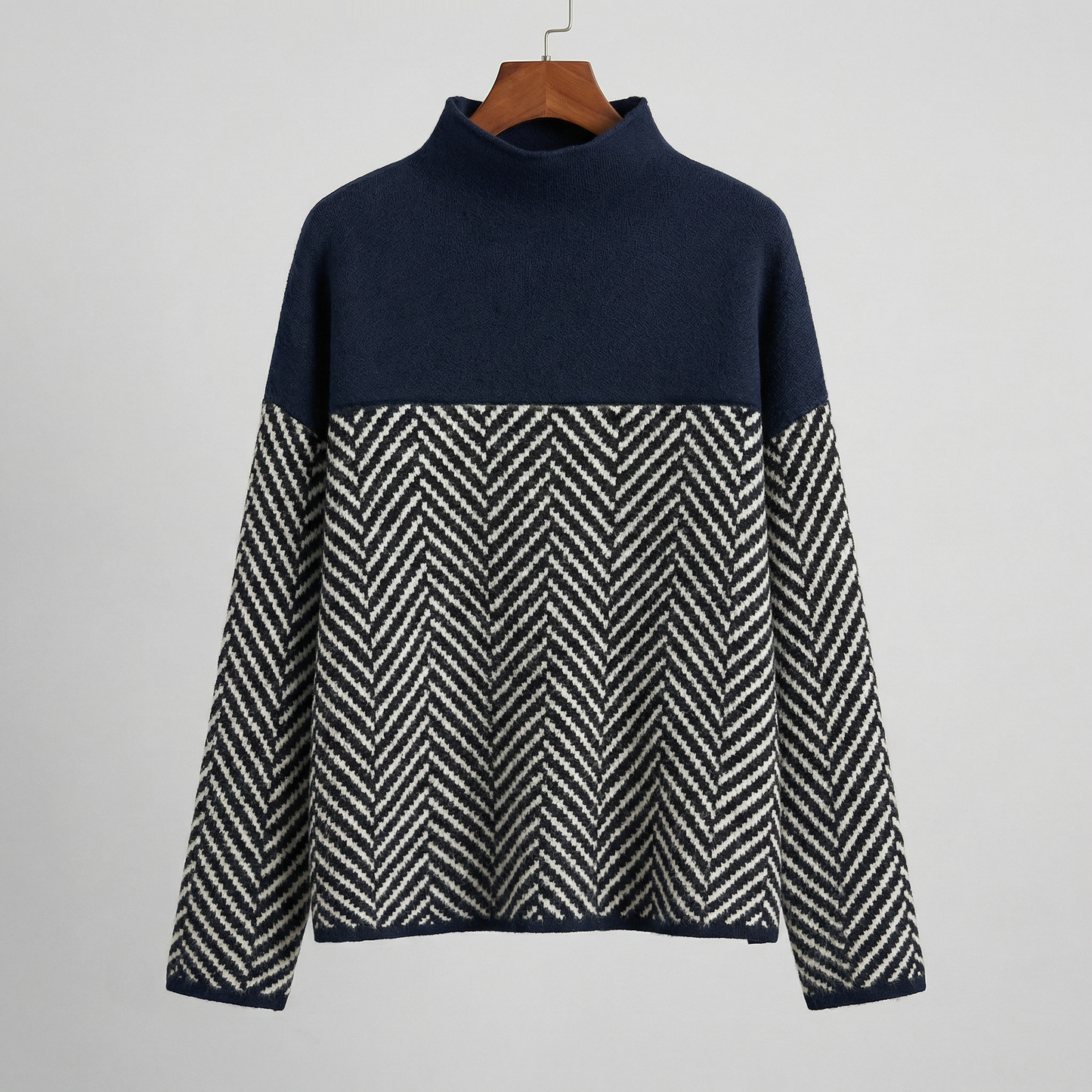 LILA HERRINGBONE KNIT SWEATER