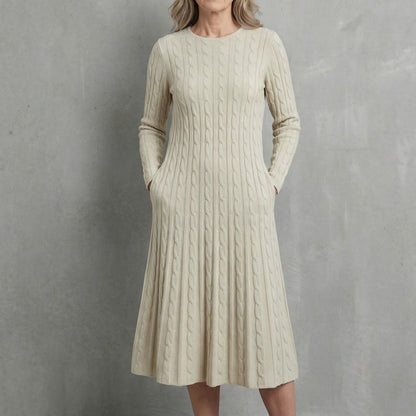 VALENNE ELEGANT MAXI DRESS