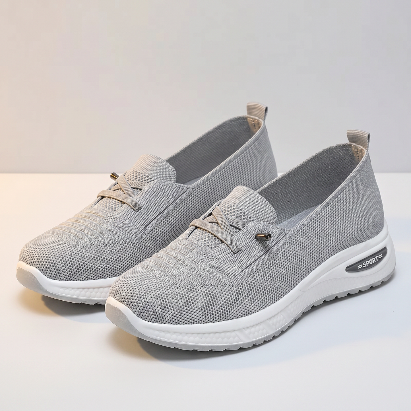 NELLIE WALKING TRAINERS