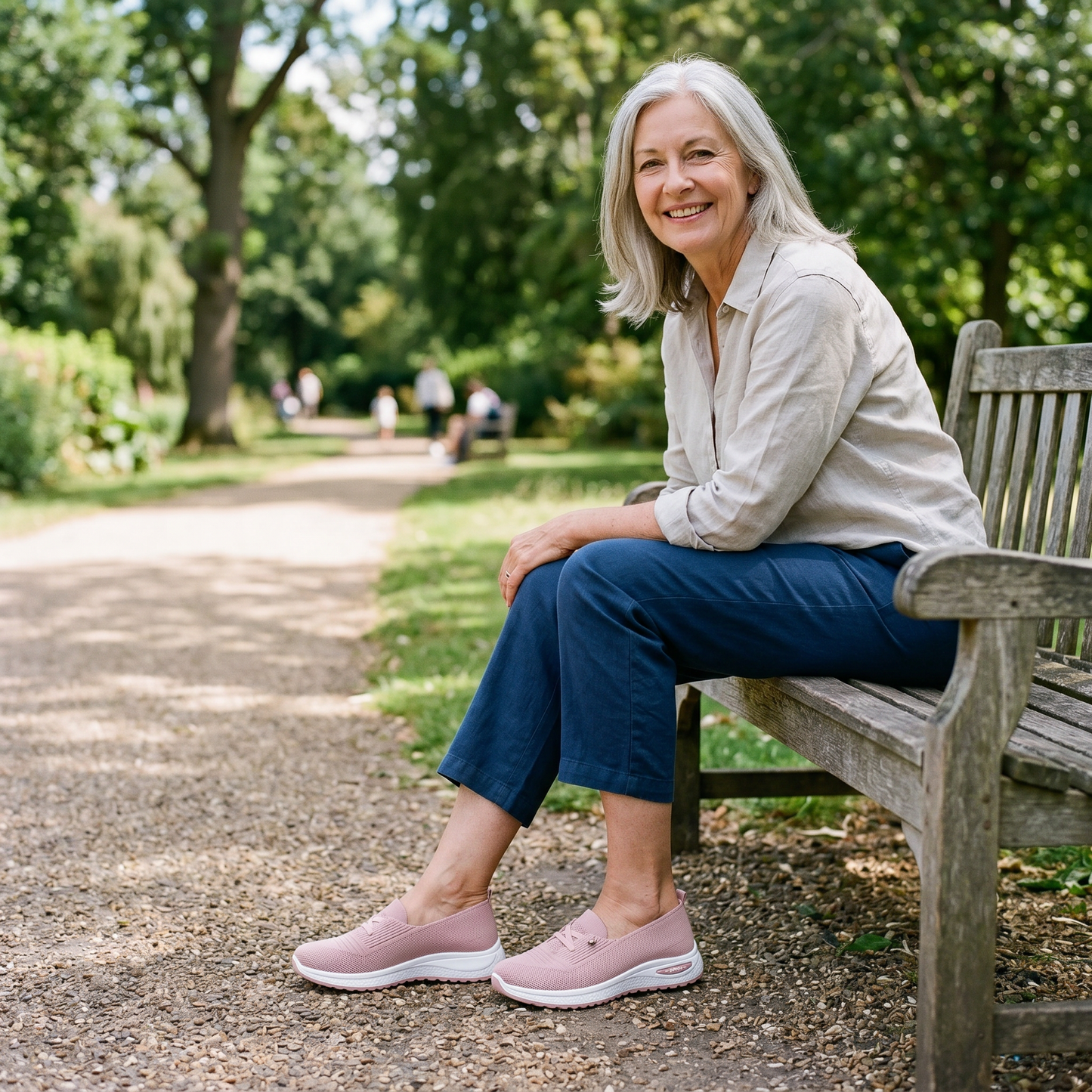 NELLIE WALKING TRAINERS