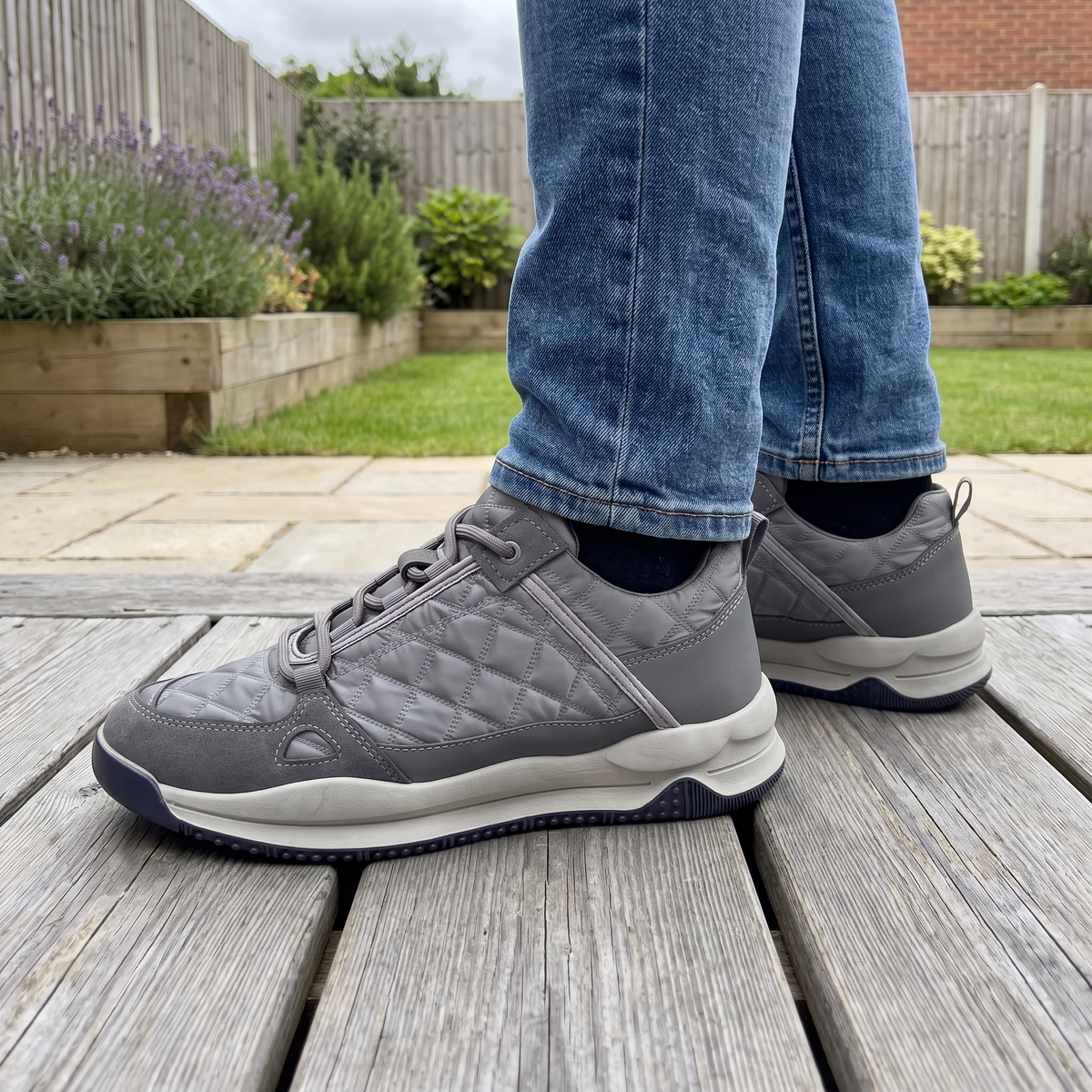 BREATHABLE COMFORT SLIP ONS