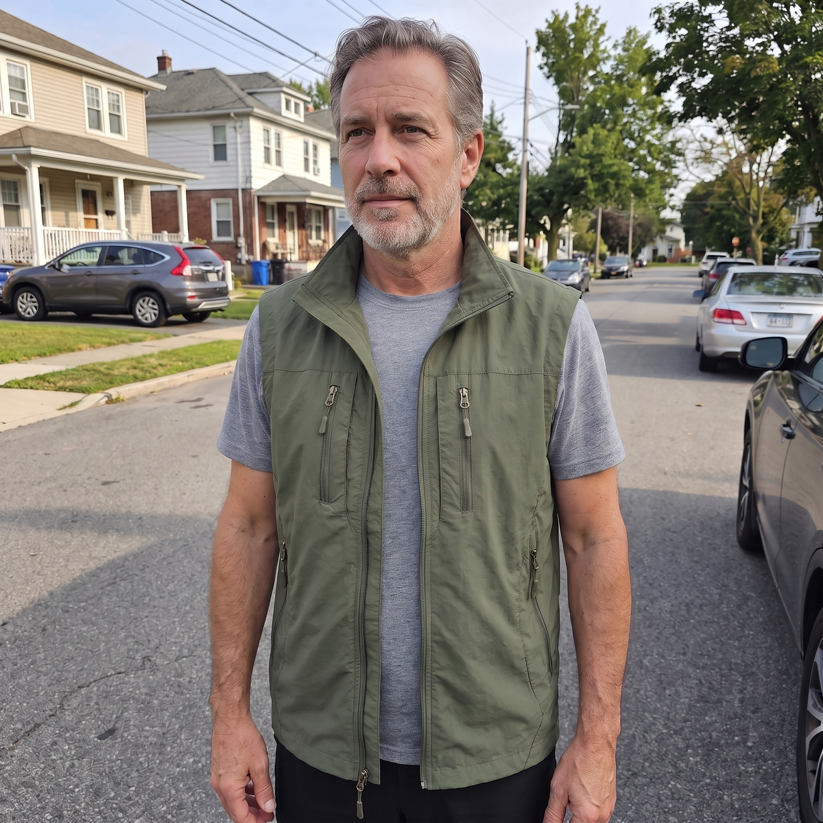 LIGHTWEIGHT ADVENTURE VEST