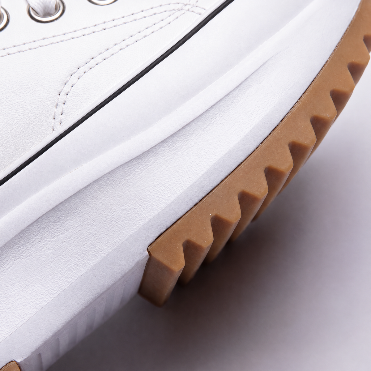 CHUNKY SOLE CASUAL TRAINERS