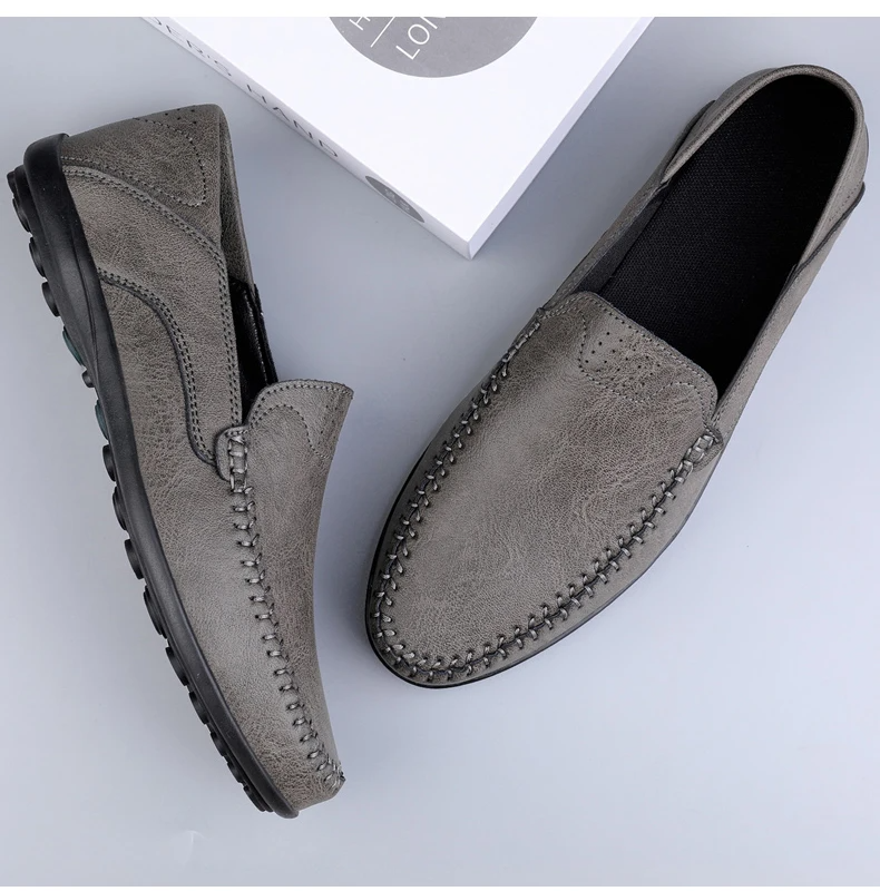HANDMADE ITALIAN MOCCASION