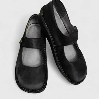 BEATRIX BUCKLE STRAP SHOES