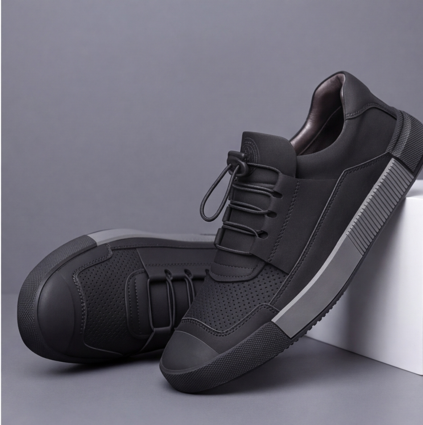 ROTHBURY LEATHER TRAINERS